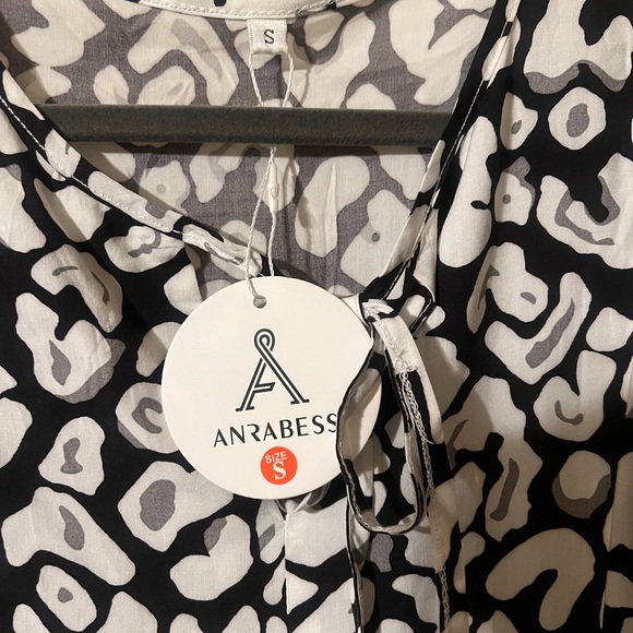 NWT Women’s Black and White Leopard Print 3/4 Sleeve Maxi Dress Size Small - Picture 6 of 6